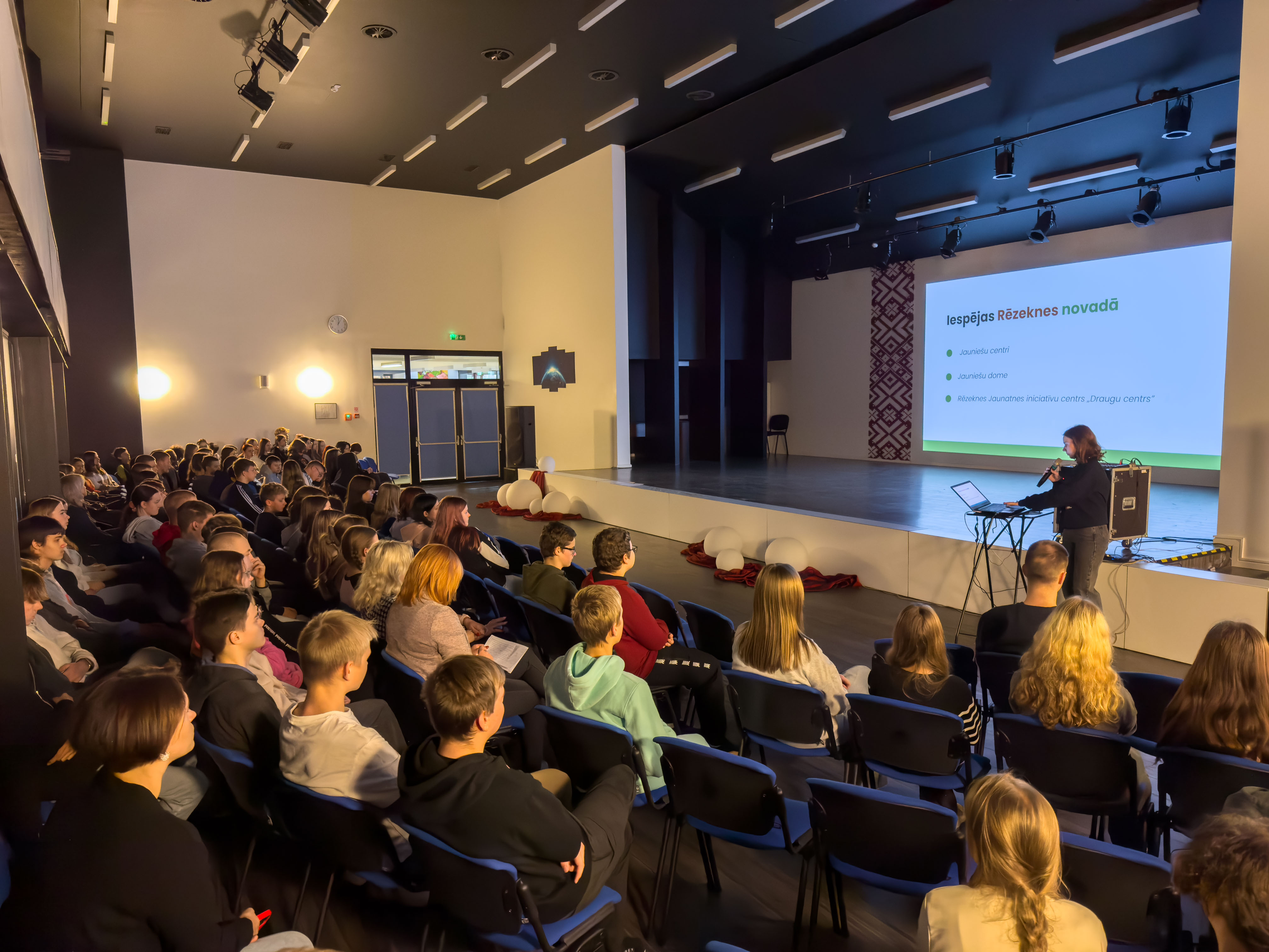 Projekts-jauniesu-iespeju-vestnesu-programma_9