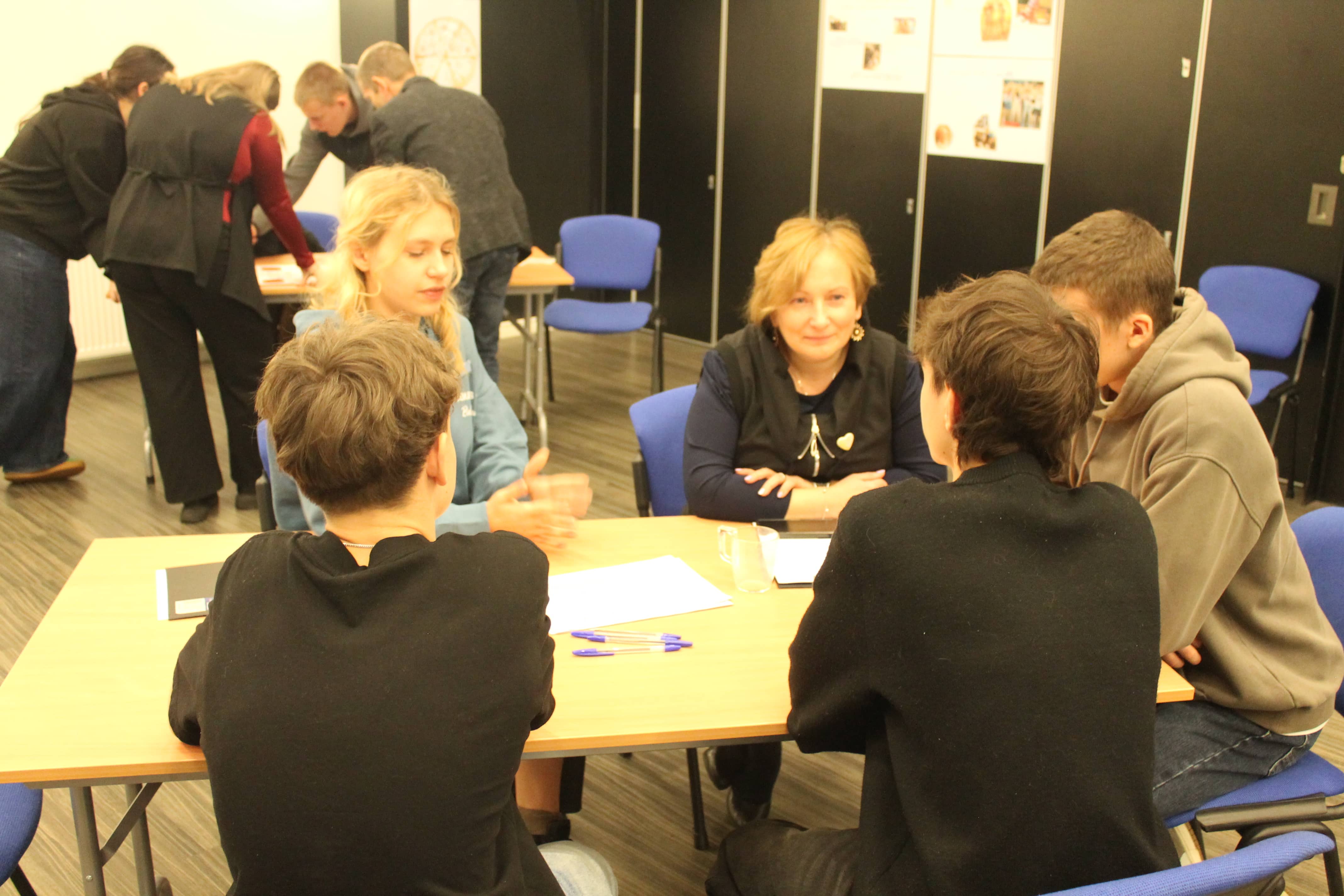 jaunietis-politika_18