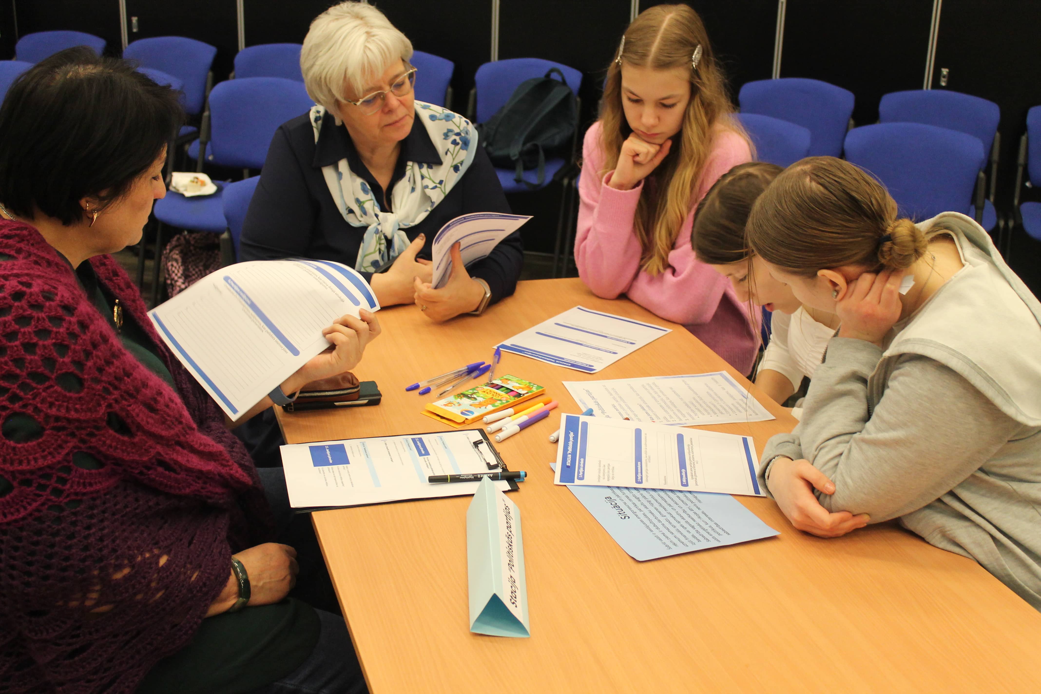 jaunietis-politika_30