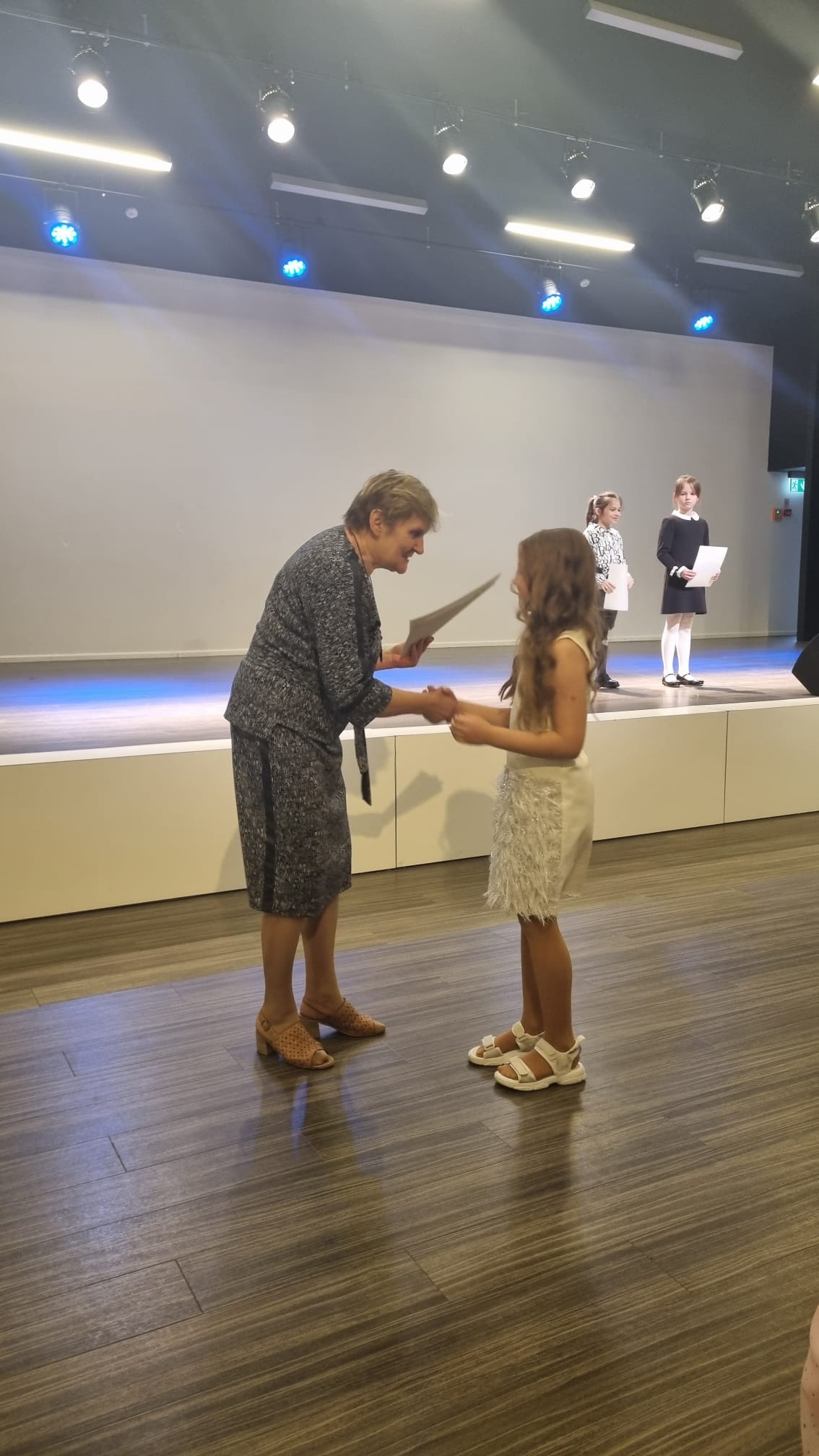 skatuves-runas-konkurss-sakumskoleniem_3