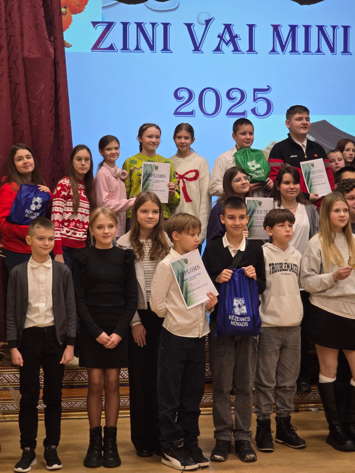 zini-vai-mini-2025_3